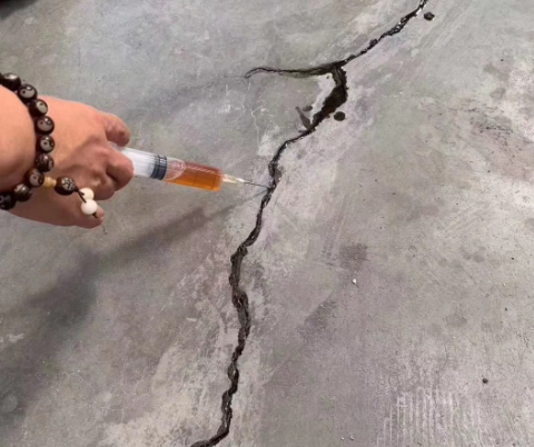 株洲混凝土裂缝修补技术详解​